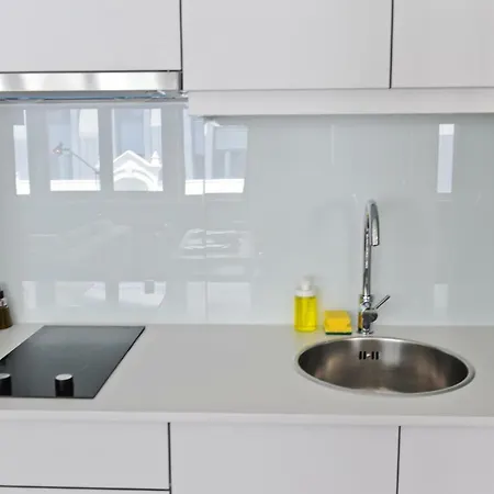 Gin O'clock In - By Misha's Place 3a Διαμέρισμα *